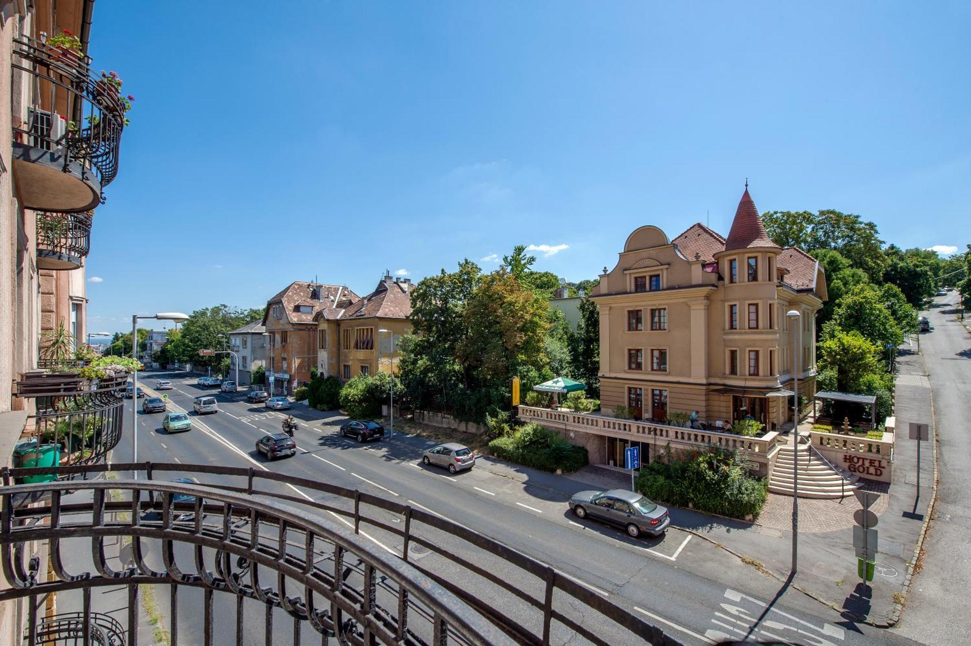 Citadella Apartments Boedapest Buitenkant foto